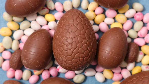 Vista Ravvicinata Delle Uova Pasqua Cioccolato — Foto Stock
