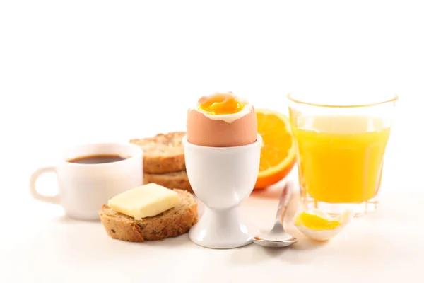 Gezond Ontbijt Met Brood Koffiekopje Zacht Gekookt Sinaasappelsap Witte Achtergrond — Stockfoto