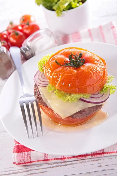 Tomato Hamburger Cheese Beef — Stock Photo, Image