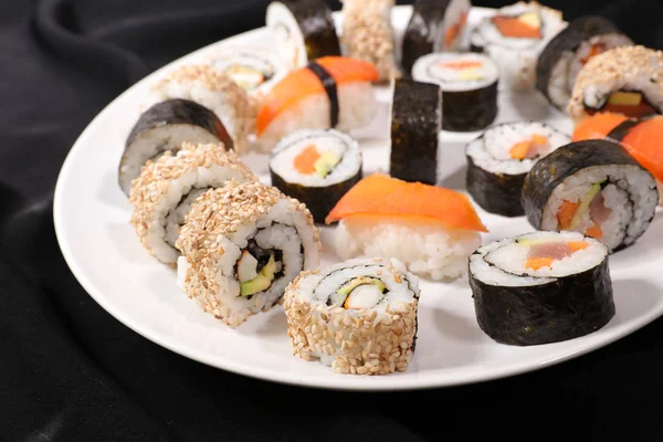 Maki Sushi Różne Sushi — Zdjęcie stockowe