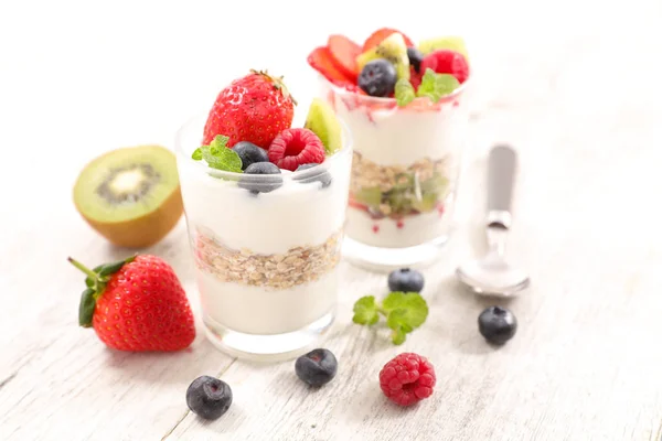 Desayuno Saludable Con Muesli Frutas — Foto de Stock