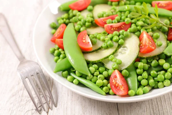 Groente Salade Met Boon Erwt Komkommer — Stockfoto