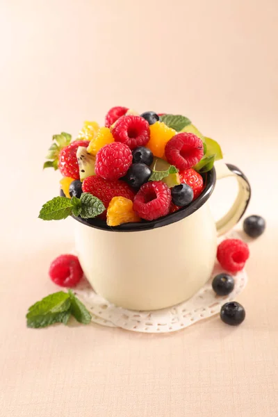 Deliciosa Ensalada Frutas Cerca — Foto de Stock