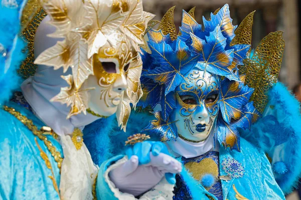 狂欢节威尼斯 美丽的面具和伪装从威尼斯在意大利 — 图库照片