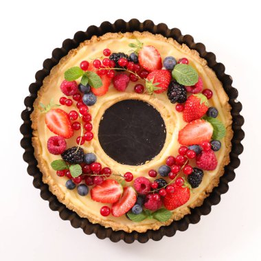 Kremalı meyveli tart.