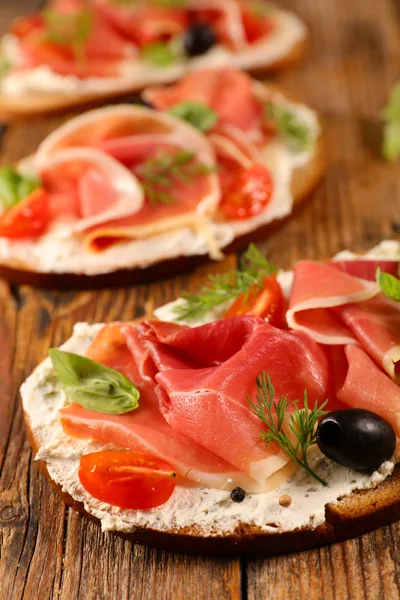 Bread Cheese Cream Prosciutto Ham — Stock Photo, Image