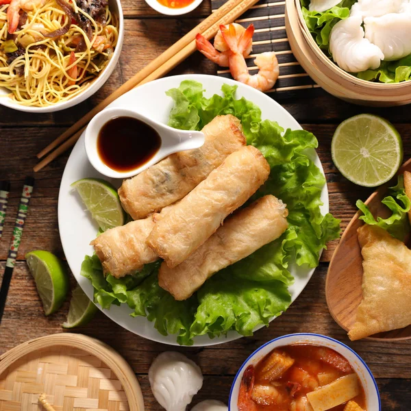 Asian Food Selection Spring Roll Dumpling Fried Noodles — Stock Photo, Image