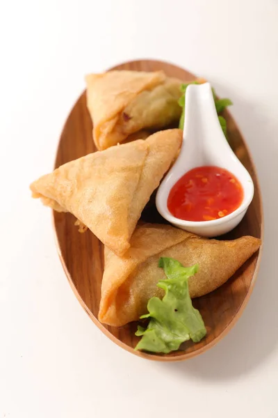 Samosa Omáčka Dřevěné Desce — Stock fotografie