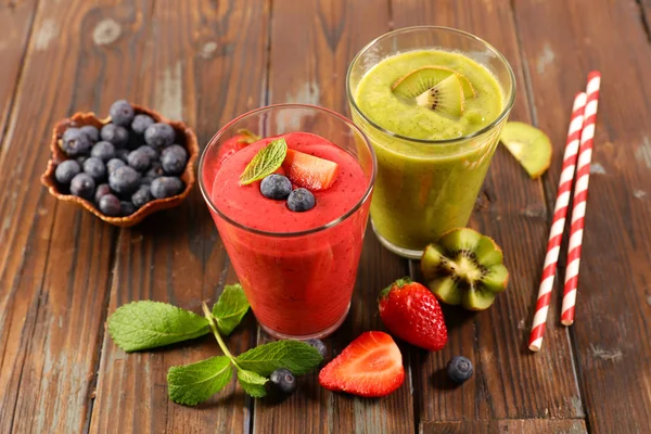 Lekker Fruit Smoothie Sap — Stockfoto