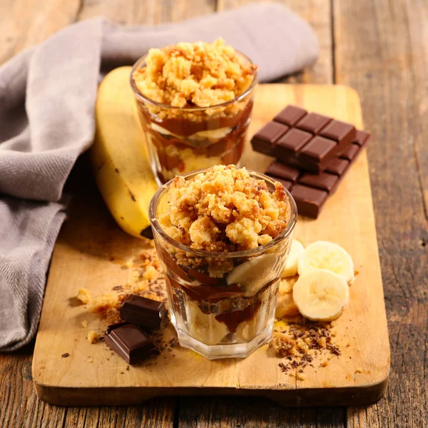 Crumble Com Banana Chocolate — Fotografia de Stock