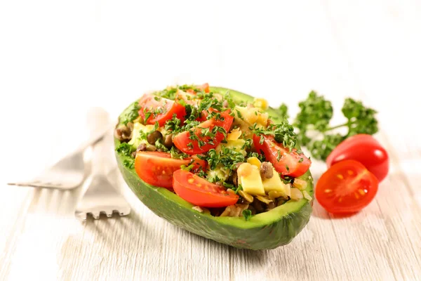 Ensalada Aguacate Aislada Sobre Fondo Blanco —  Fotos de Stock