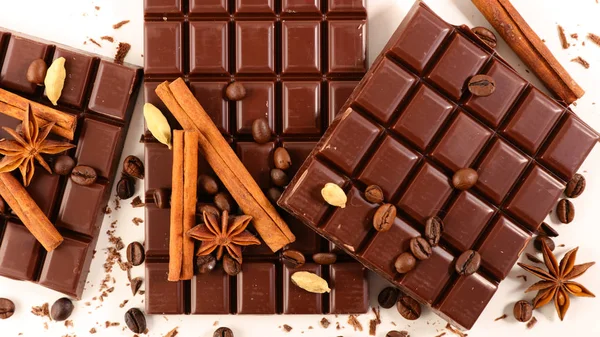 Chokladkaka Och Kryddor — Stockfoto