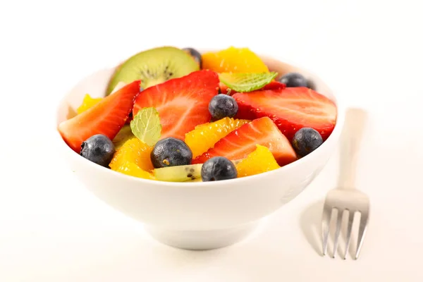 Tigela Salada Frutas Fundo Branco — Fotografia de Stock