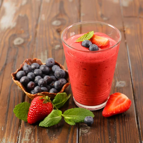 Berry Fruit Smoothie Houten Achtergrond — Stockfoto