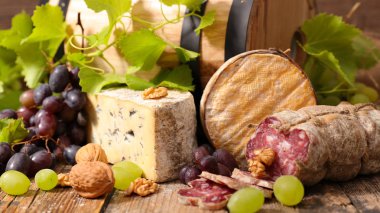 peynir ve salam çeşitli