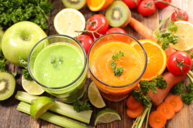 madde ile sebze smoothie gözlük