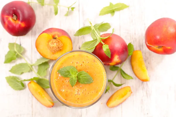 Peach Fruit Juice Smoothie Mint — Stock Photo, Image