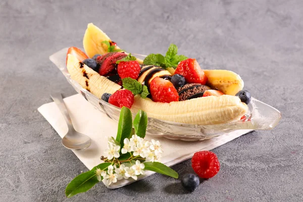 Banana Split Banana Ice Cream Fruits — Stock Photo, Image