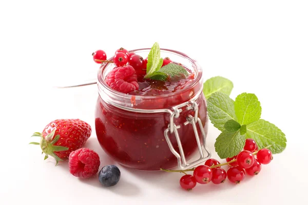 Berry Fruit Jam Geïsoleerd Witte Achtergrond — Stockfoto
