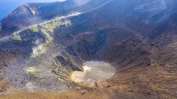 Cráter Del Volcán Con Fumarolas Vulcano Isla Eólica Sicilia —  Fotos de Stock