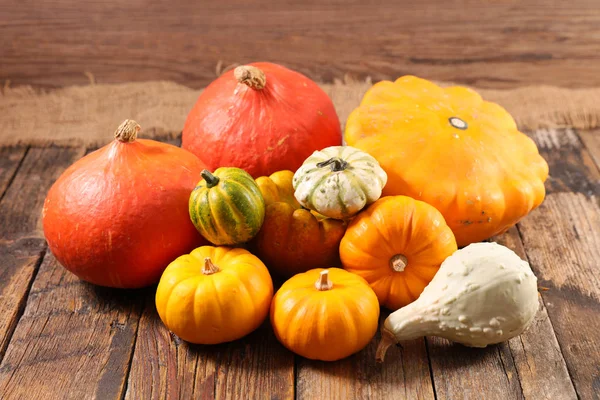 Different Sort Pumpkins Wood Background — Stock Photo, Image