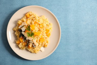 krema, kabak ve parmesan ile kabak risotto