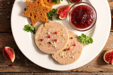 zencefilli, incir ve biber ile kaz ciğeri