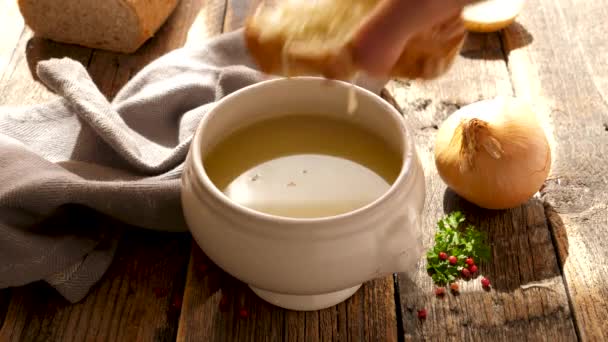Sopa Cebolla Con Pan Gruyere — Vídeo de stock
