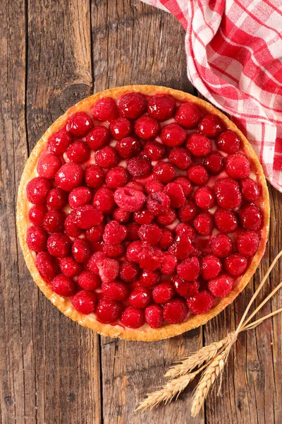 Raspberry Tart Cream Wood Background — Stock Photo, Image