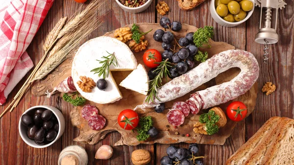 Assortiti Salsiccia Formaggio Snack — Foto Stock