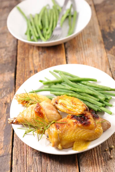 Grilled Chicken Wings Green Bean — Stock Photo, Image