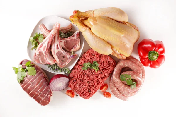 Variedade Carnes Cruas Carne Bovina Carne Picada Frango Salsicha — Fotografia de Stock