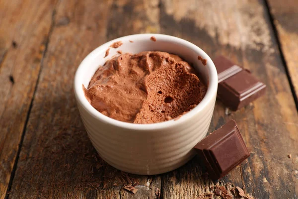 Choklad Mousse Trä Bakgrund — Stockfoto