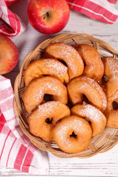 Traditioneller Apfel Donut Mit Zucker — Stockfoto