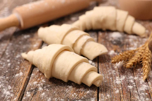 Raw Dough Cooking French Croissant — Stock Photo, Image