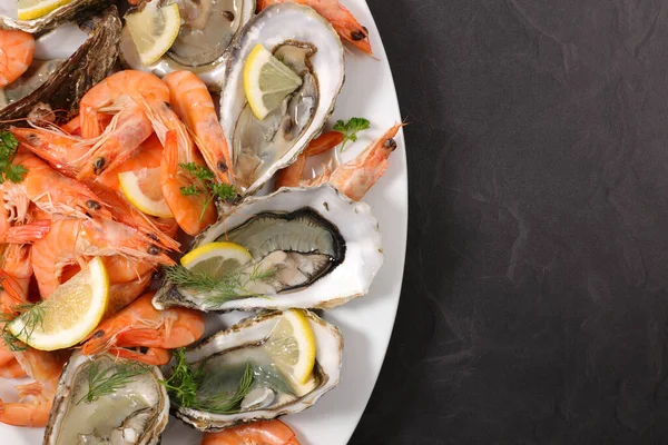 Seafood Platter Shrimp Oyster — Stock Photo, Image