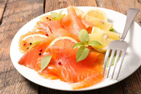 Smoked Salmon Basil Lemon — Stock Photo, Image