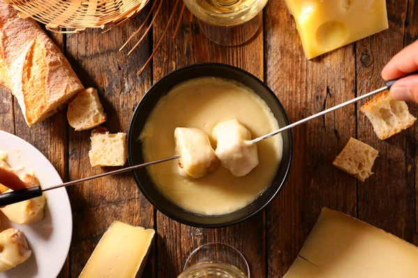 Cheese Fondue Wine Baguett — Stock Photo, Image