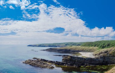 Sinemorets, Bulgaria.View Sinemorets Bulgaristan yakınındaki kıyılarının içinde Karadeniz'in plaj..
