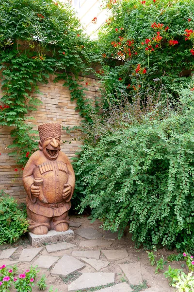 Skulptur Georgiska Värd Tamada Med Vinstockshorn Volgograd — Stockfoto