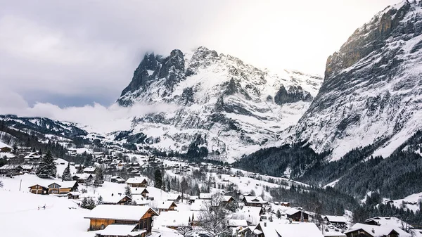 Winter Landschap Van Een Alpine Bergdorp — Stockfoto