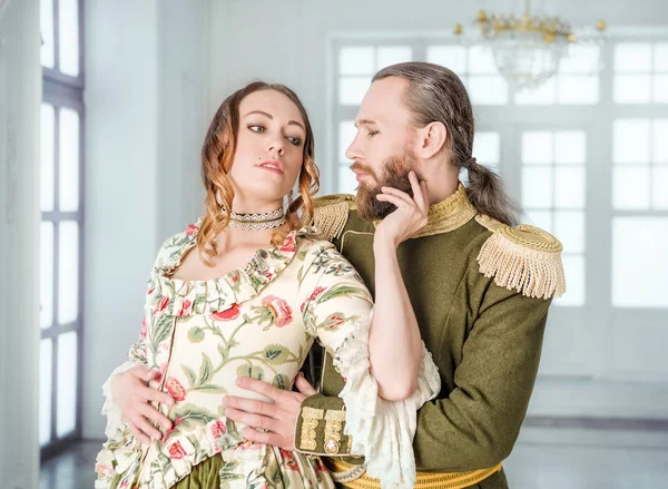 Beau Couple Homme Femme Costumes Médiévaux Historiques — Photo