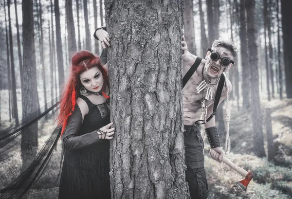 Terrible Steampunk Homme Belle Sorcière Dans Forêt Plein Air — Photo