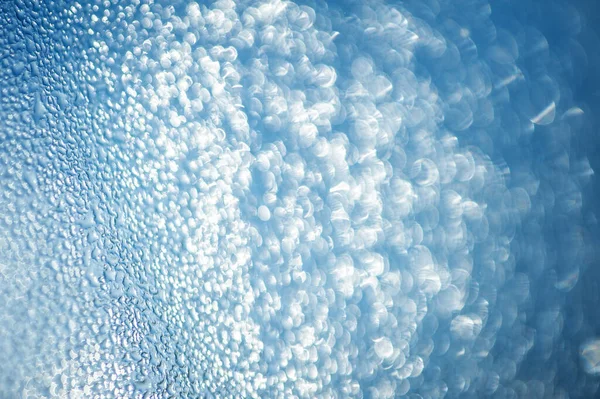 Abstrakter Verschwommener Bokeh Hintergrund Mit Tau Wassertropfen Auf Fensterglas — Stockfoto