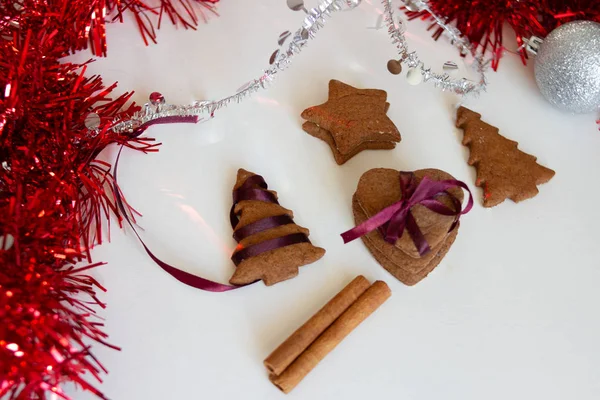 Lebkuchen Und Neujahrsdekoration — Stockfoto