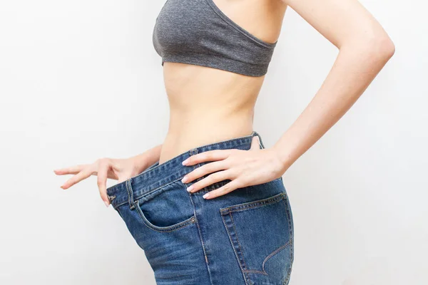 Donna Pantaloni Oversize Dopo Perdita Peso Concetto Dieta — Foto Stock