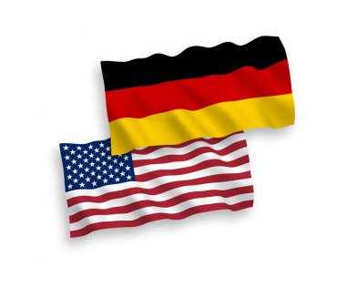 Beyaz bir arka plan üzerinde Amerika ve Almanya bayrakları