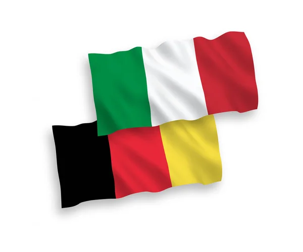 Flaggen Italiens und Belgiens auf weißem Hintergrund — Stockvektor