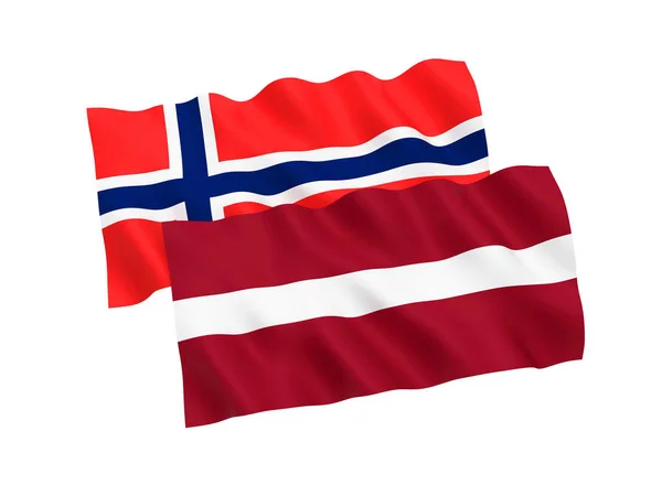 Norveç Beyaz Arka Plan Üzerinde Izole Letonya Ulusal Kumaş Bayrakları — Stok fotoğraf