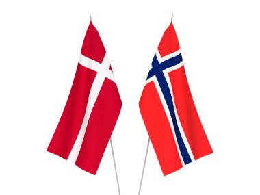 Norveç ve Danimarka bayrakları